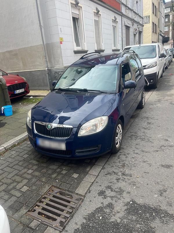 Gebraucht Skoda Roomster 2009 Blau Van / Kleinbus