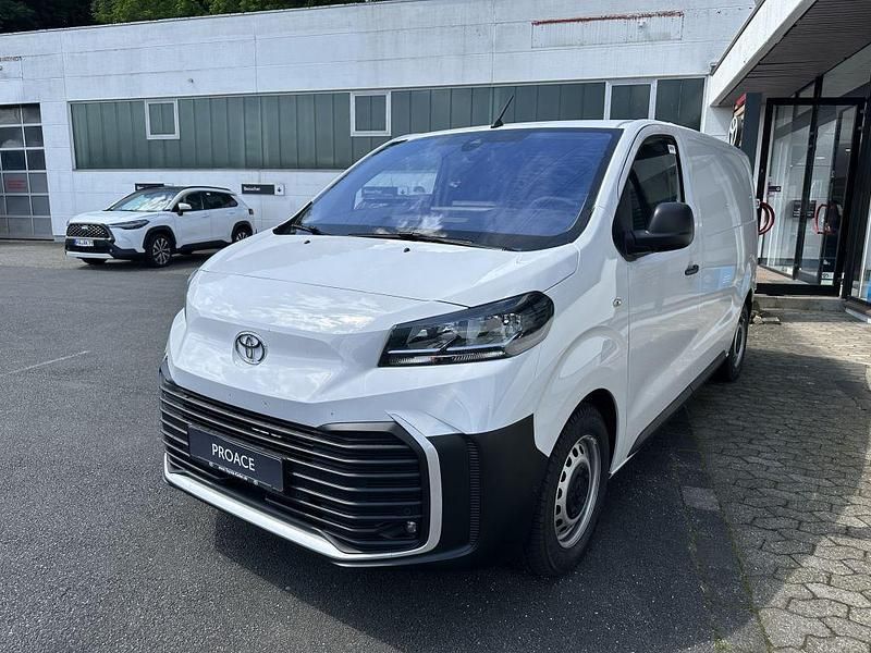 Gebraucht Toyota Proace 120 PS (88 kW) 2024 Ice white Van / Kleinbus