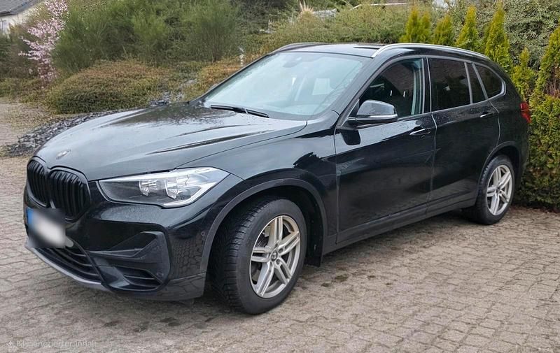 Gebraucht BMW X1 Advantage 192 PS (141 kW) 2020 Schwarz SUV
