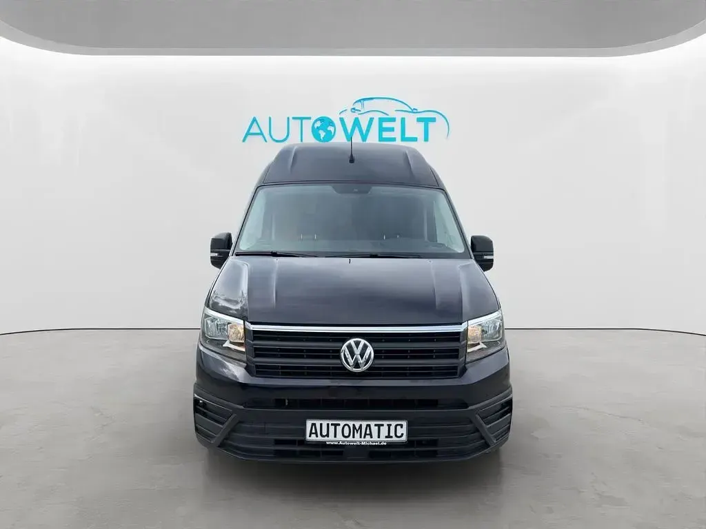 Gebraucht VW Crafter 177 PS (130 kW) 2019 Deep black Van