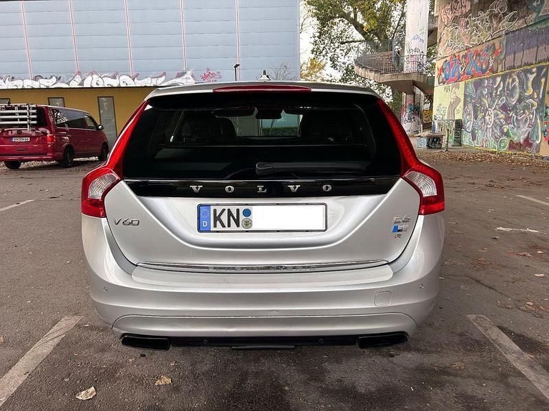 Gebraucht Volvo V60 288 PS (211 kW) 2013 Silber Kombi