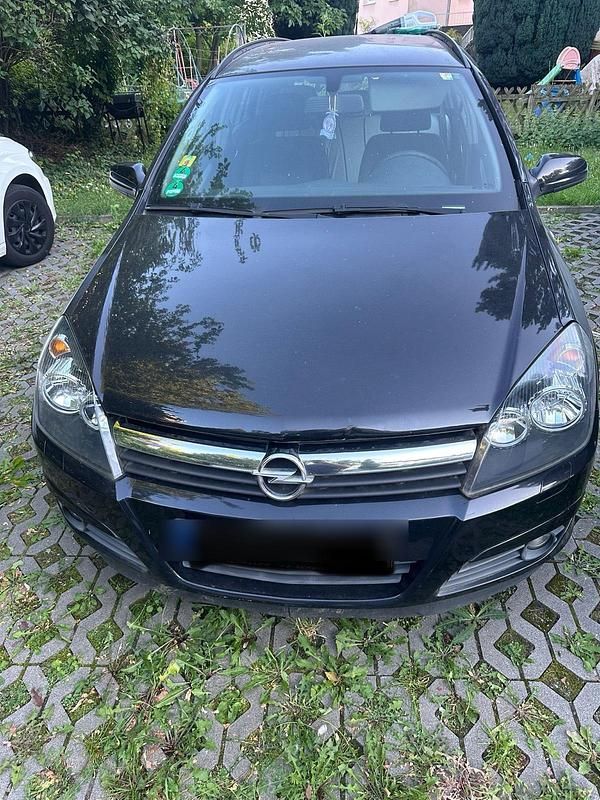Schwarz Gebraucht 2005 Opel Astra Kombi | 500 € (Superpreis) - Bild 1/4