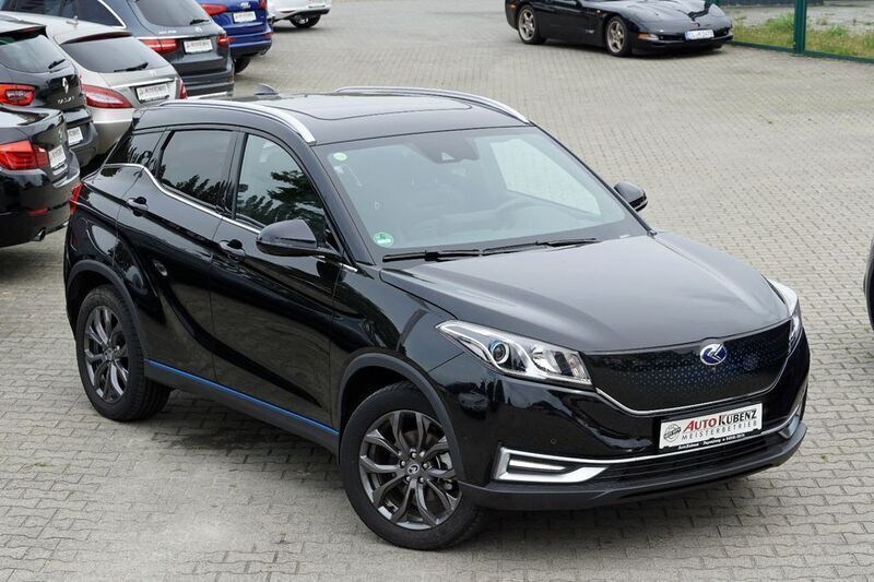 Schwarz Gebraucht 2021 DFSK Seres 3 SUV | 23.990 € (Teuer) - Bild 1/4