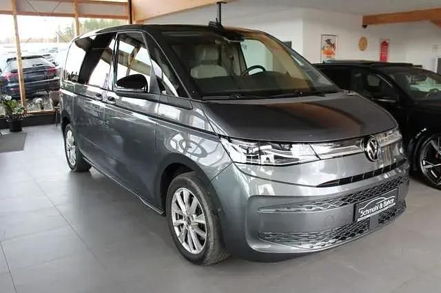 Usata VW Multivan Style 204 CV (150 kW) 2023 Grigio Monovolume