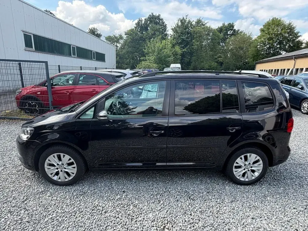 Gebraucht VW Touran 140 PS (102 kW) 2010 Schwarz Van / Kleinbus