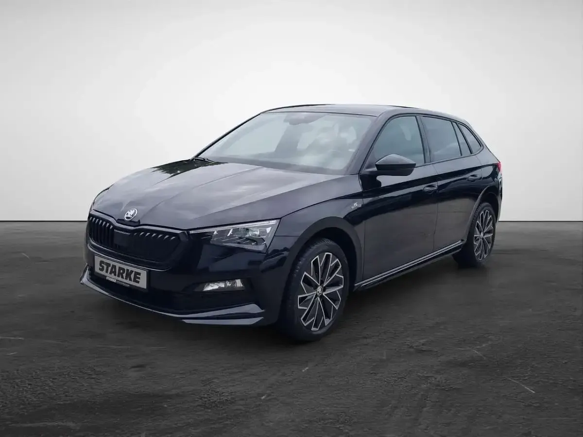 Gebraucht Skoda Scala Monte Carlo 150 PS (110 kW) 2023 Blackmagic perleffekt Kleinwagen