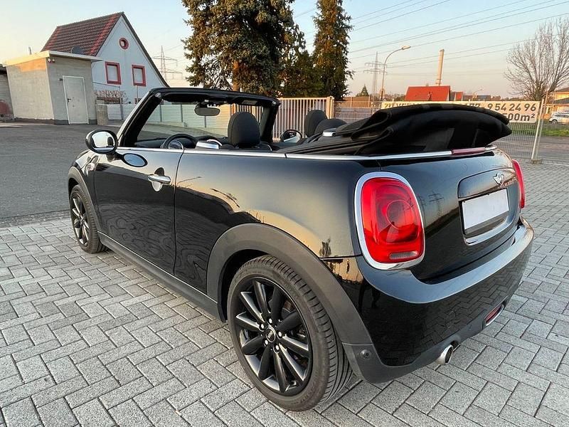 Gebraucht Mini Cooper D Chili 116 PS (85 kW) 2016 Schwarz Kleinwagen