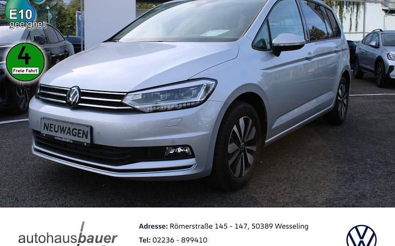 Silber Gebraucht 2024 VW Touran Move Van / Kleinbus | 50.215 € - Bild 1/4
