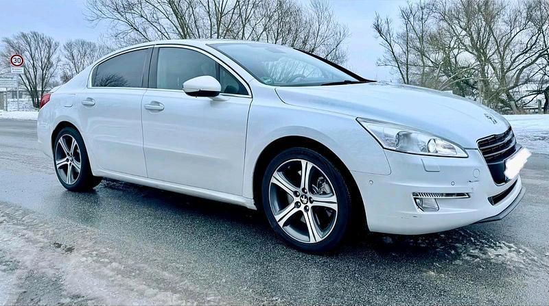 Gebraucht Peugeot 508 GT 204 PS (150 kW) 2012 Weiß Limousine