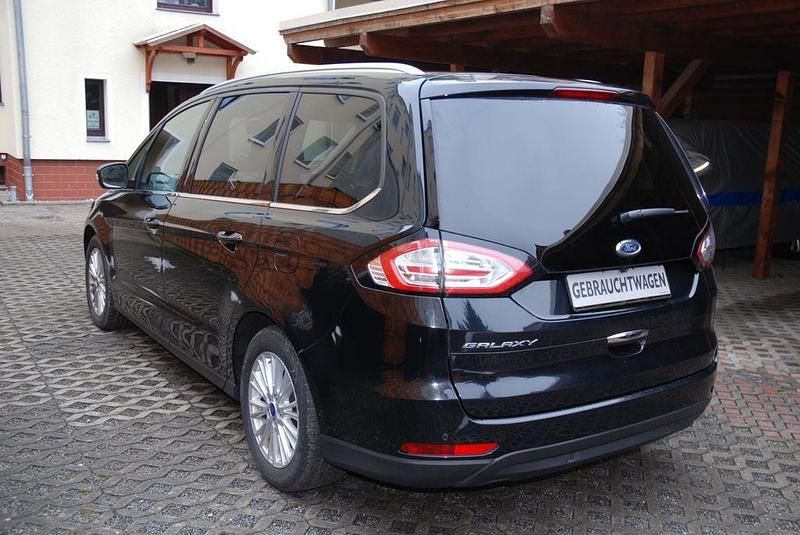 Gebraucht Ford Galaxy 150 PS (110 kW) 2016 Schwarz Van / Kleinbus