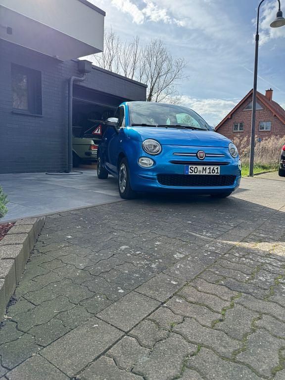 Gebraucht Fiat 500 Mirror 69 PS (50 kW) 2017 Blau Kleinwagen