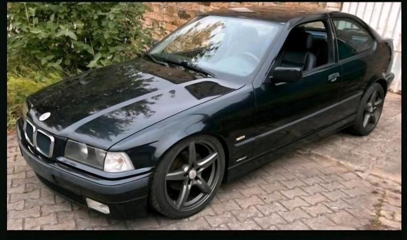 Gebraucht BMW 316 Compact 102 PS (75 kW) 1993 Schwarz Kleinwagen