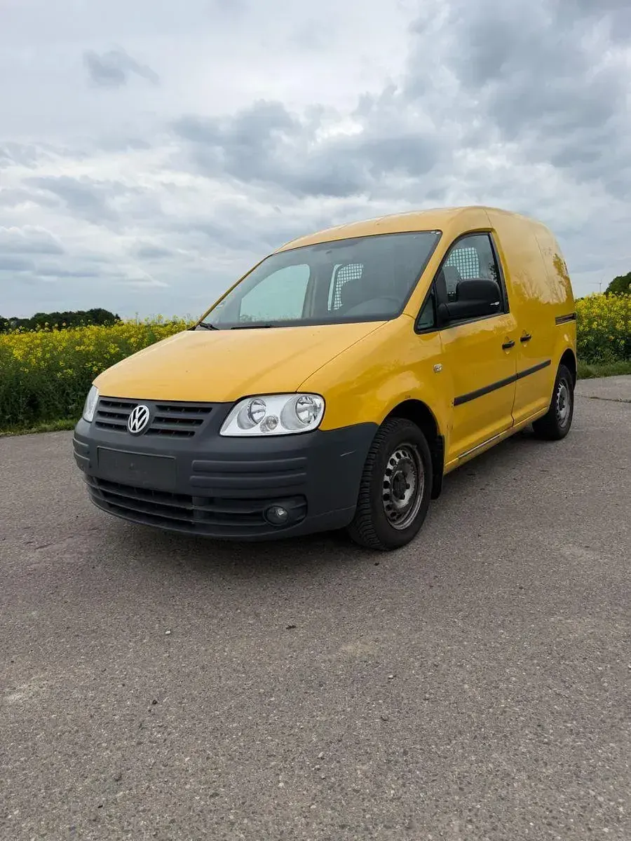 Gebraucht VW Caddy 75 PS (55 kW) 2010 Gelb Van / Kleinbus