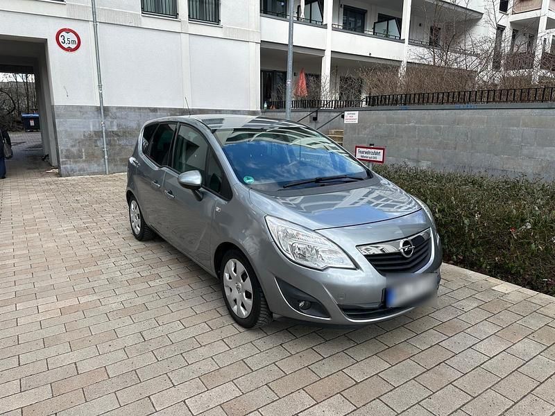 Gebraucht Opel Meriva 101 PS (74 kW) 2011 Grau Van / Kleinbus