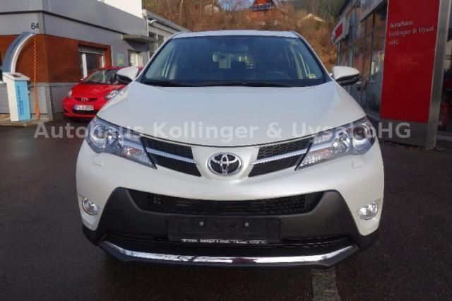Gebraucht Toyota RAV4 Executive 190 PS (139 kW) 2013 Weiß metallic SUV