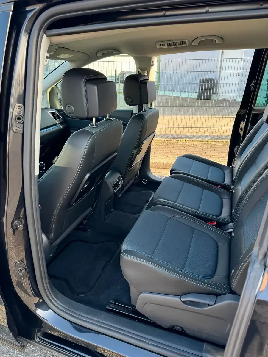 Gebraucht Seat Alhambra CONNECT 150 PS (110 kW) 2017 Schwarz Van / Kleinbus