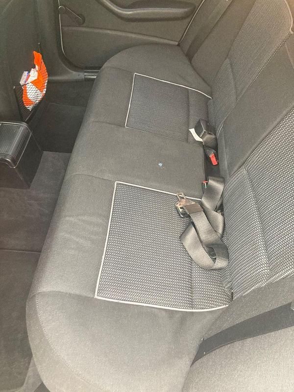 Gebraucht BMW 320 170 PS (125 kW) 2002 Silber Limousine