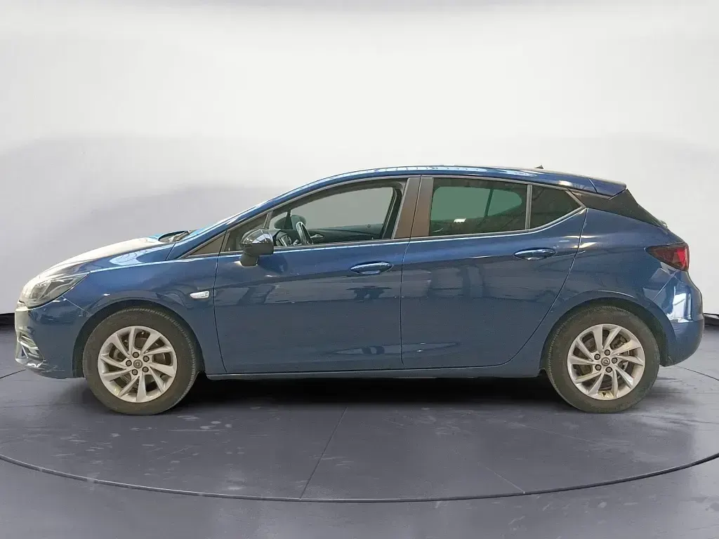 Gebraucht Opel Astra 111 PS (81 kW) 2021 Blau (nautic blue) Limousine