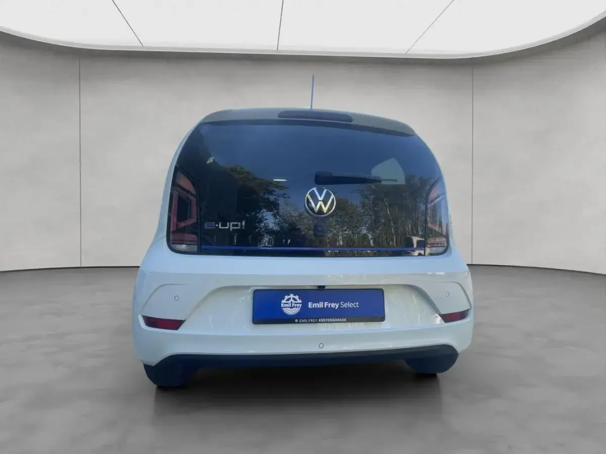 Gebraucht VW e-up! Style 61 kW (83 PS) 2023 Kleinwagen