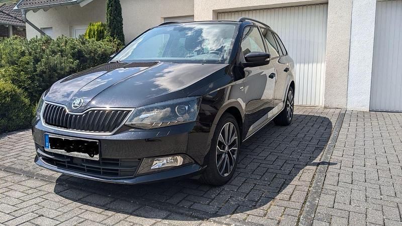 Schwarz Gebraucht 2017 Skoda Fabia Kombi | 7.900 € (Fairer Preis) - Bild 1/4