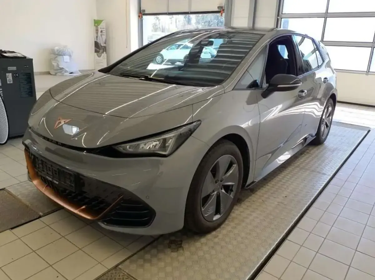 Brugt Cupra Born 150 kW (204 HK) 2024 Grå Hatchback