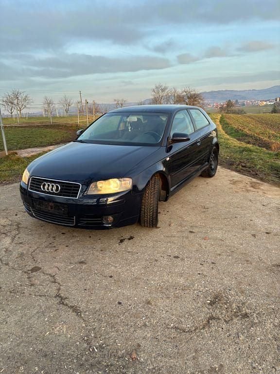 Blau Gebraucht 2004 Audi A3 Limousine | 1.200 € (Superpreis) - Bild 1/4