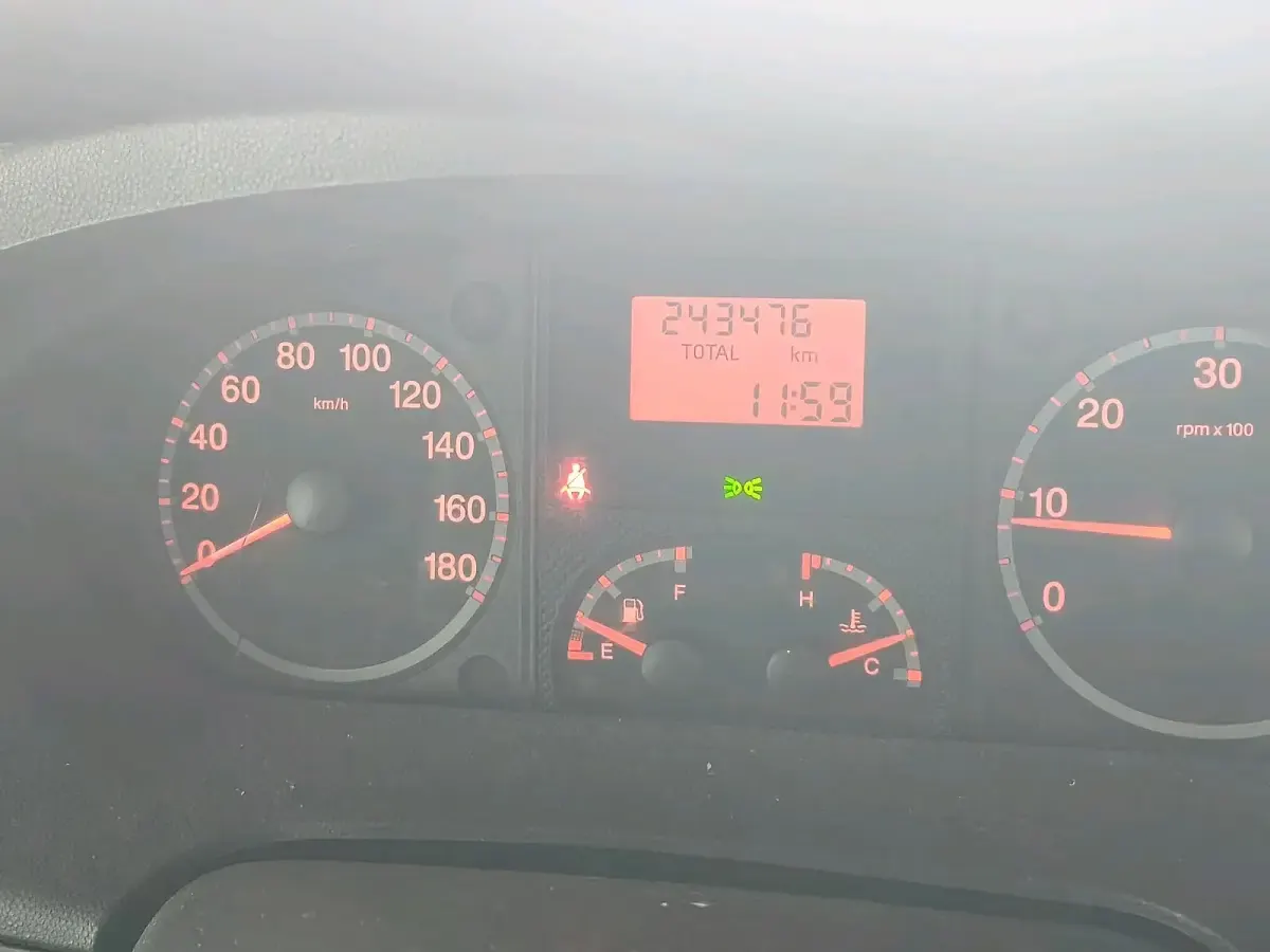 Gebraucht Peugeot Boxer 122 PS (89 kW) 2007 Weiß Van