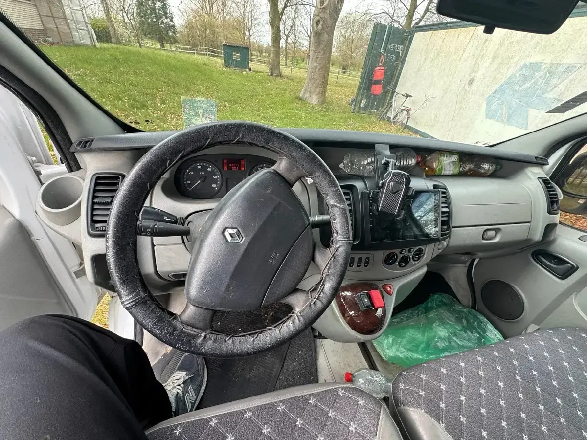 Gebraucht Renault Traffic 2007 Weiß Van / Kleinbus