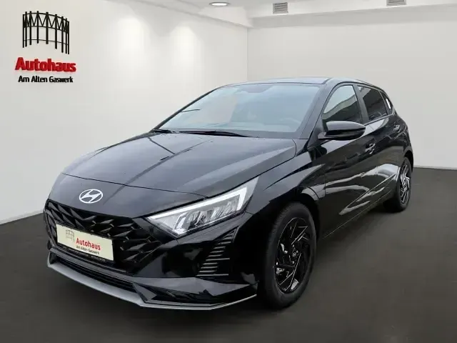 Gebraucht Hyundai i20 Blackline 90 PS (66 kW) 2026 Kleinwagen