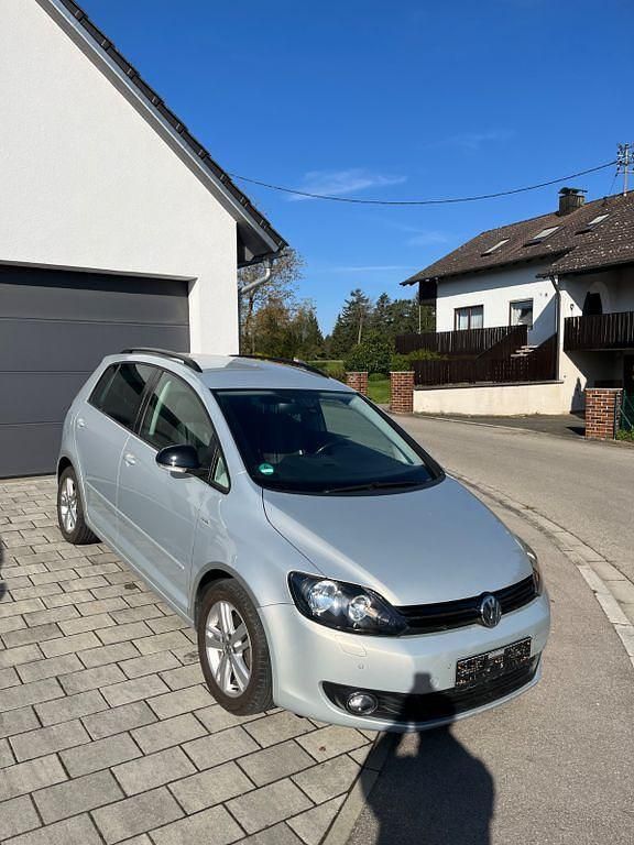 Occasion VW Golf Plus Cross Match 122 ch (89 kW) 2012 Argent Monospace