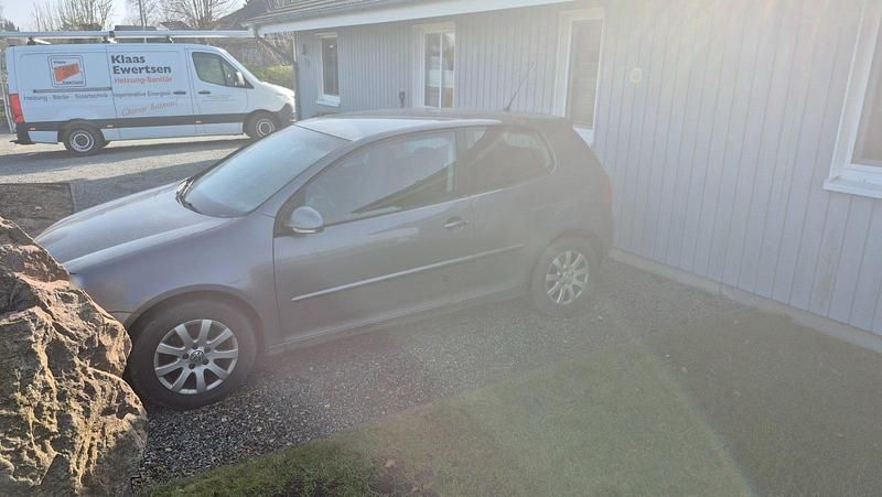 Gebraucht VW Golf IV 75 PS (55 kW) 2005 Kleinwagen