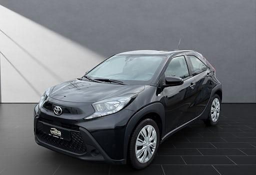 Gebraucht Toyota Aygo X Business Edition 72 PS (52 kW) 2024 Schwarz SUV