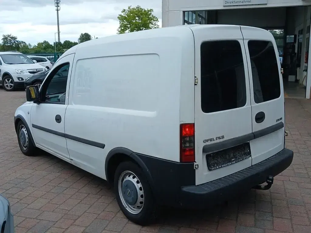 Gebraucht Opel Combo 69 PS (50 kW) 2005 Weiß Van / Kleinbus