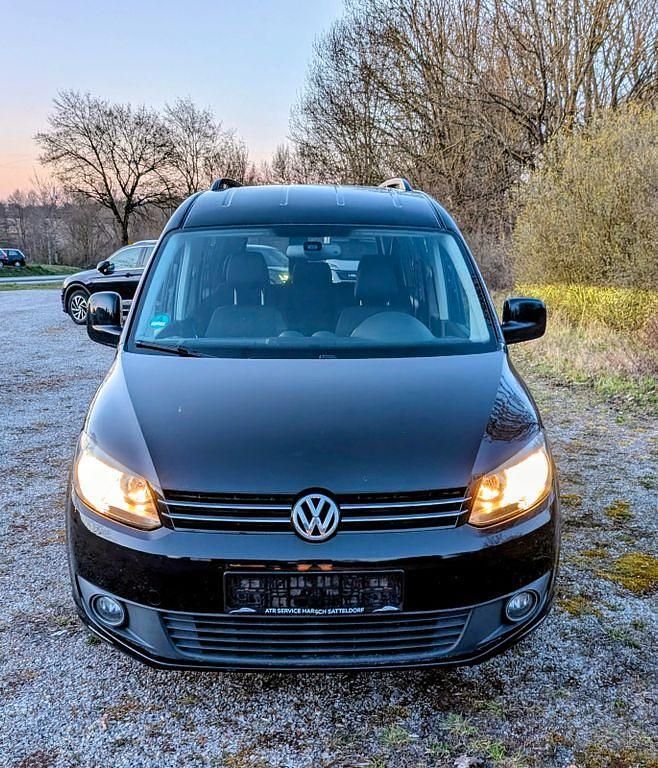 Gebraucht VW Caddy Maxi Comfortline 140 PS (102 kW) 2013 Schwarz Van / Kleinbus