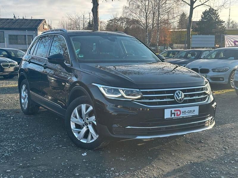 Gebraucht VW Tiguan Elegance 150 PS (110 kW) 2021 Schwarz SUV