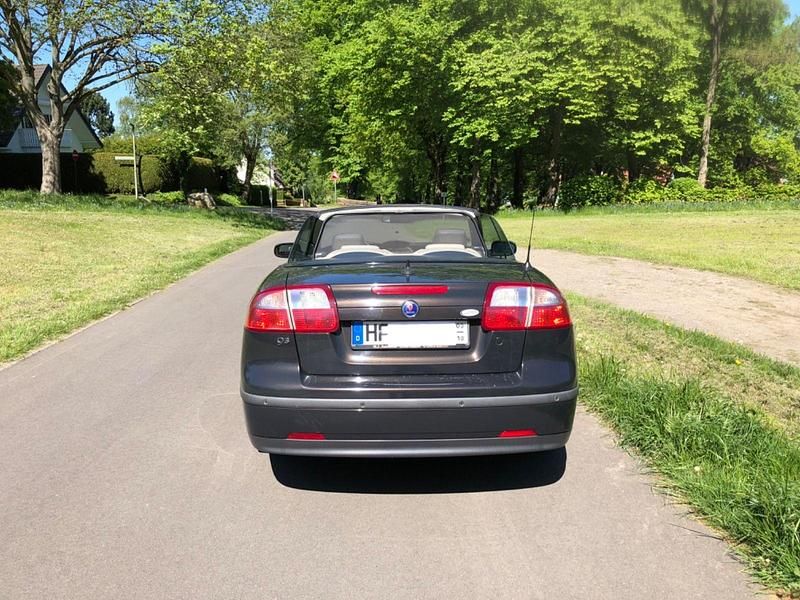 Gebraucht Saab 9-3 Cabriolet Vector 209 PS (153 kW) 2005 Schwarz Cabrio
