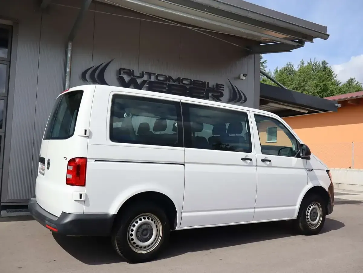 Usata VW Transporter 150 CV (110 kW) 2017 Bianco Furgone