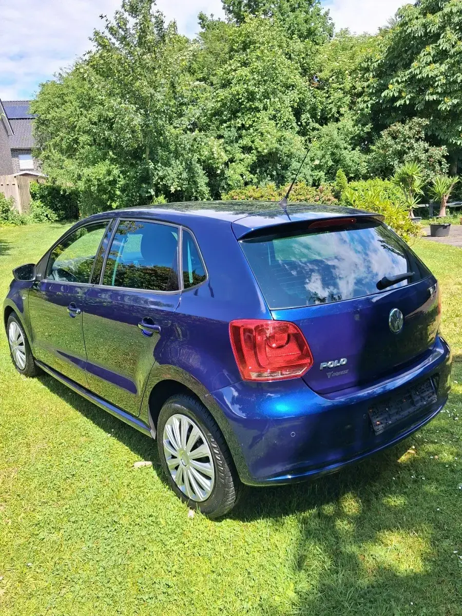 Gebraucht VW Polo Match 69 PS (50 kW) 2012 Blau Kleinwagen