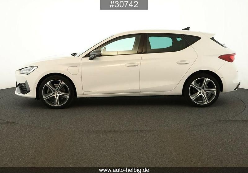 Gebraucht Cupra Leon 204 PS (150 kW) 2022 Weiß Limousine