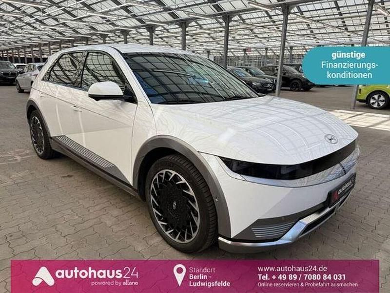 Weiß Gebraucht 2022 Hyundai Ioniq 5 SUV | 27.990 € (Etwas zu teuer) - Bild 1/4