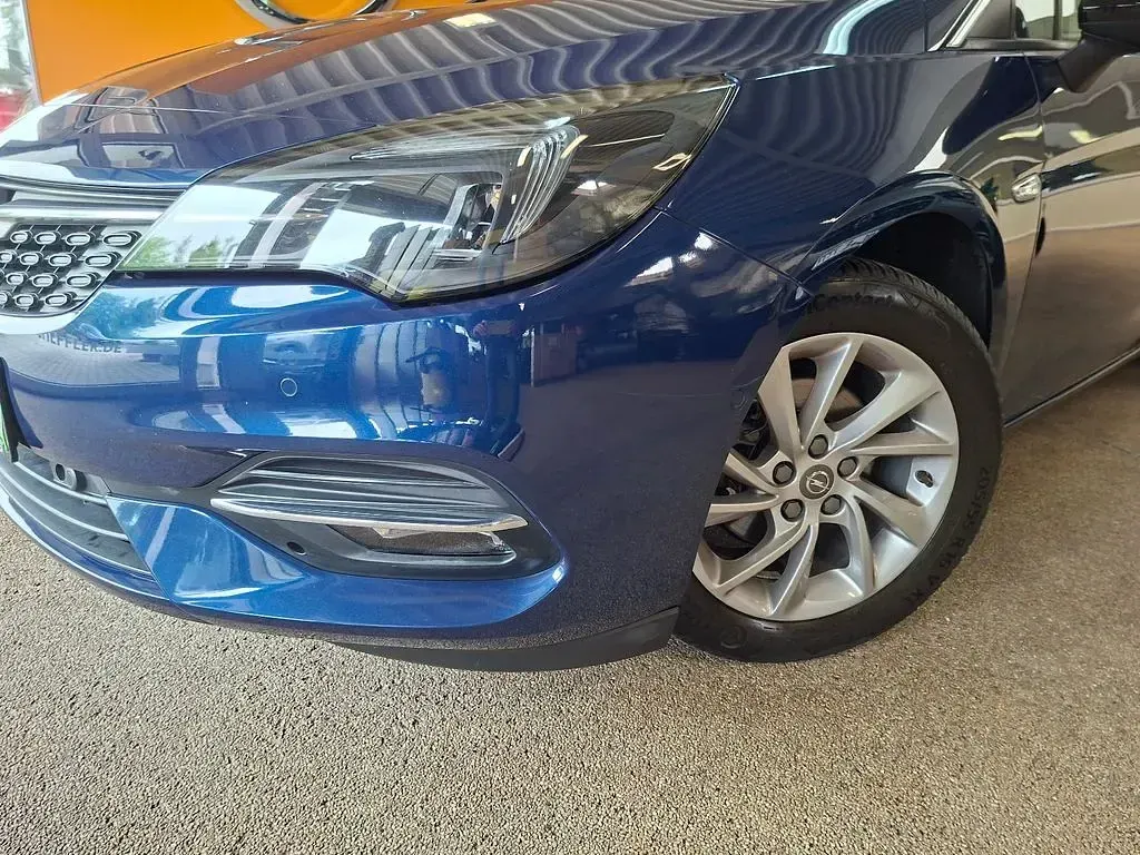 Gebraucht Opel Astra Elegance 110 PS (80 kW) 2021 Blau Kombi