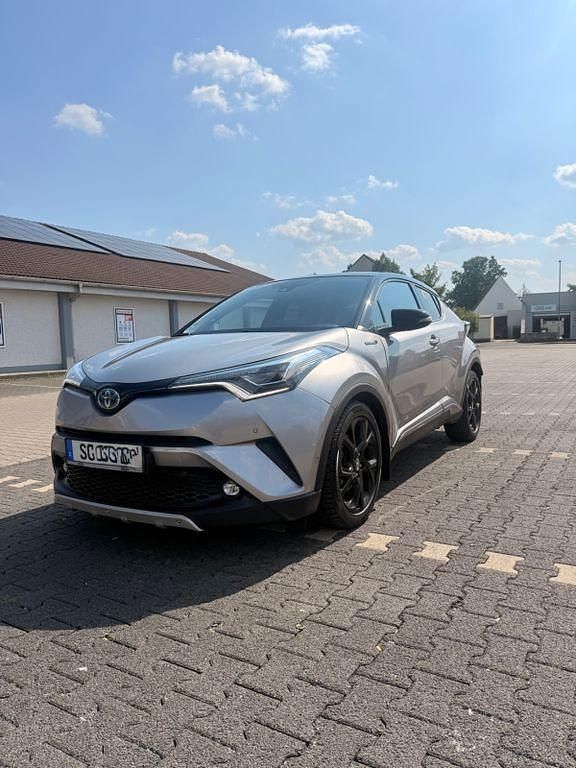 Silber Gebraucht 2017 Toyota C-HR Edition SUV | 16.500 € (Fairer Preis) - Bild 1/4