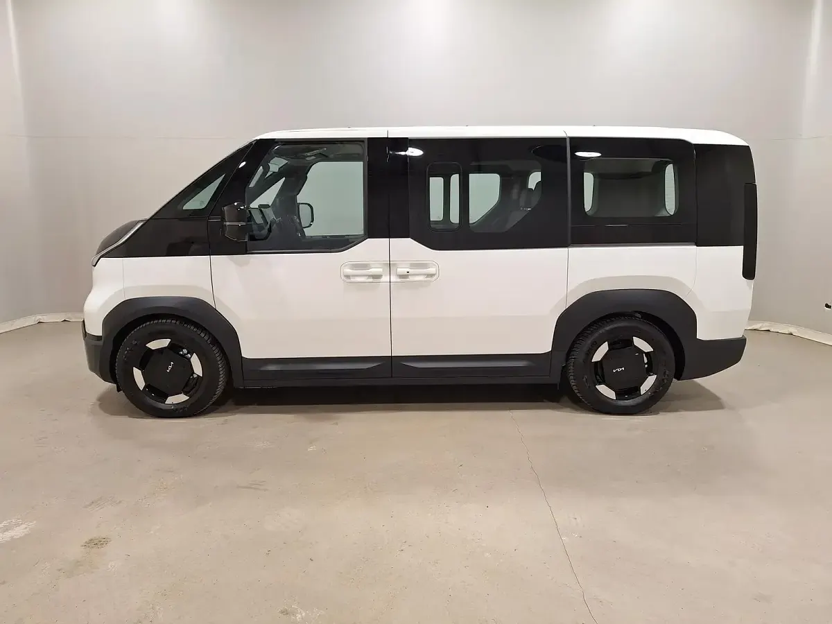 Neu Kia PV5 Comfort 119 kW (163 PS) 2026 Schneeweiss Van / Kleinbus