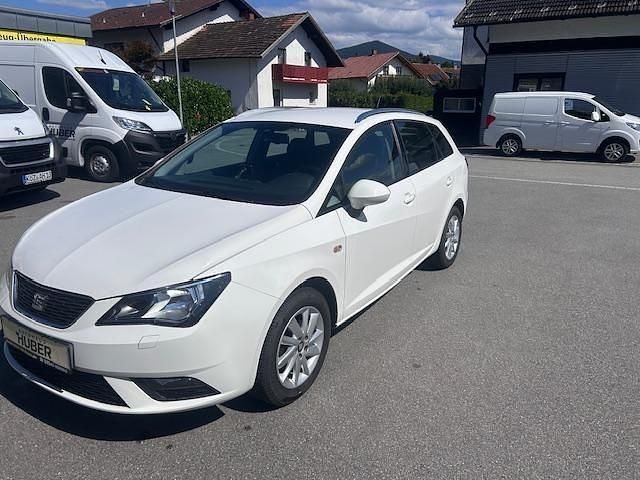 Weiß Gebraucht 2015 Seat Ibiza ST Sun Kombi | 7.997 € (Fairer Preis) - Bild 1/4