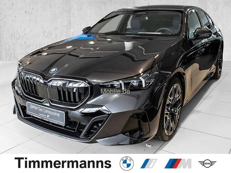 Grau Neu 2025 BMW i5 Performance Limousine | 66.990 € (Fairer Preis) - Bild 1/4