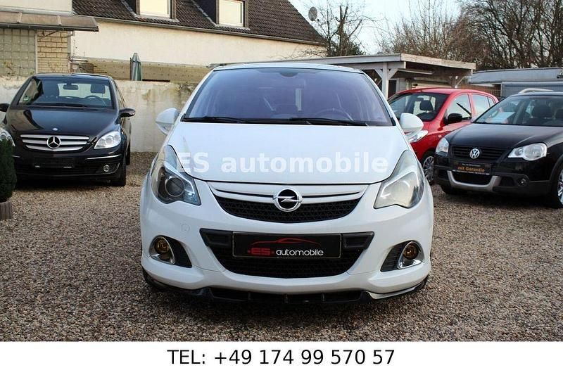 Gebraucht Opel Corsa OPC 192 PS (141 kW) 2011 Weiß Coupé