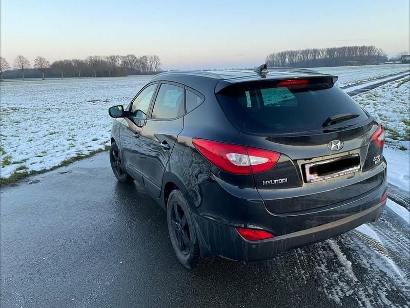 Gebraucht Hyundai ix35 Edition 184 PS (135 kW) 2015 Schwarz SUV