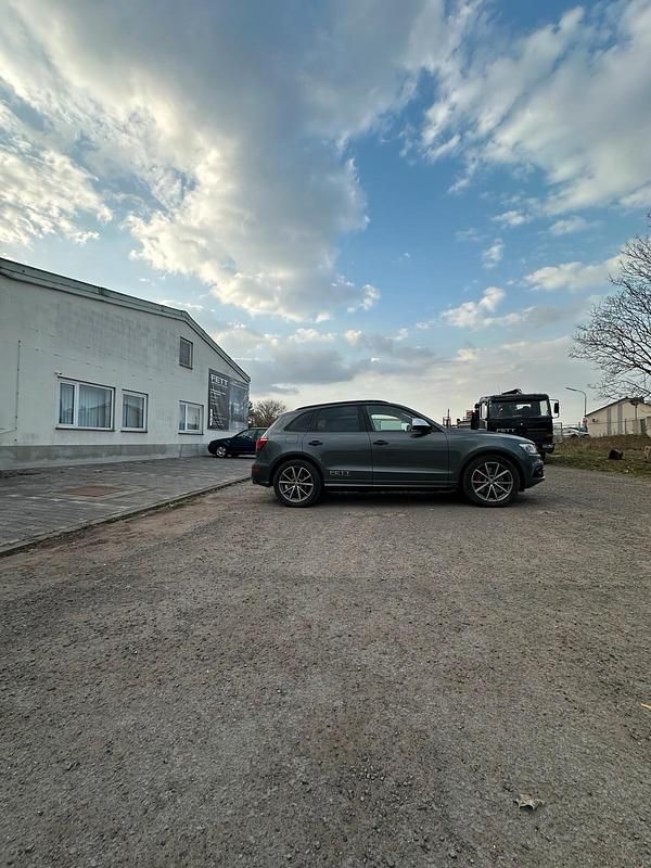 Gebraucht Audi SQ5 313 PS (230 kW) 2015 Grau SUV