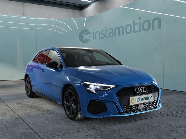 Blau Gebraucht 2024 Audi A3 S-Line Limousine | 38.740 € (Fairer Preis) - Bild 1/2