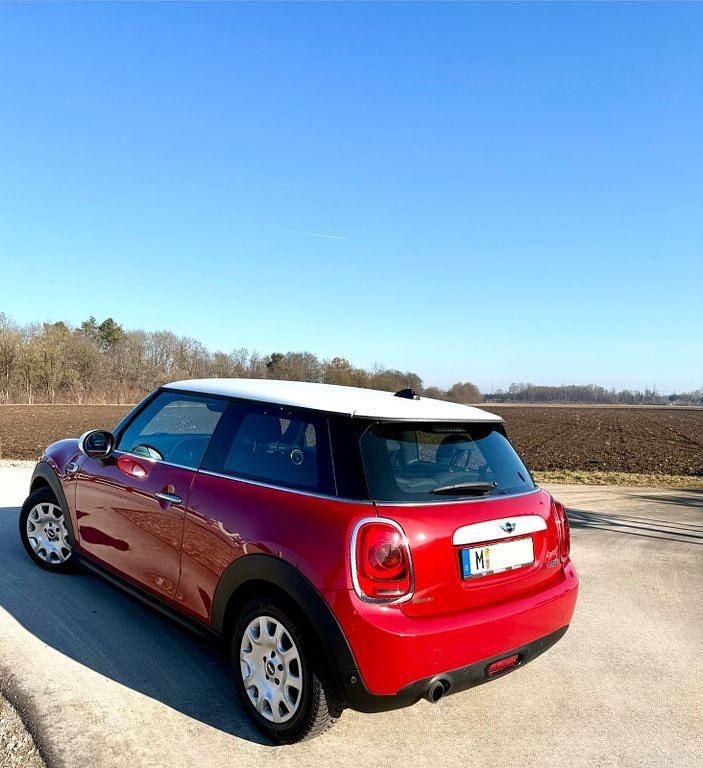 Gebraucht Mini Cooper 136 PS (100 kW) 2015 Rot Kleinwagen